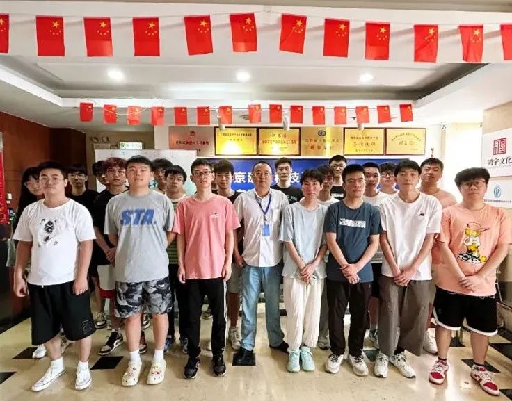 近期結(jié)班留影 | 百尺竿頭，更進(jìn)一步，加